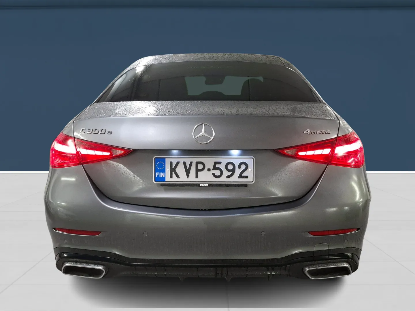 Autokuva 5 - KVP-592