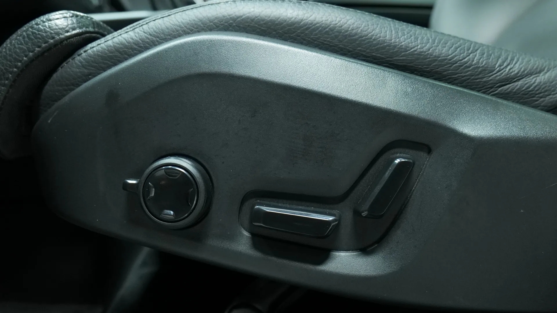 Autokuva 11 - KVR-670