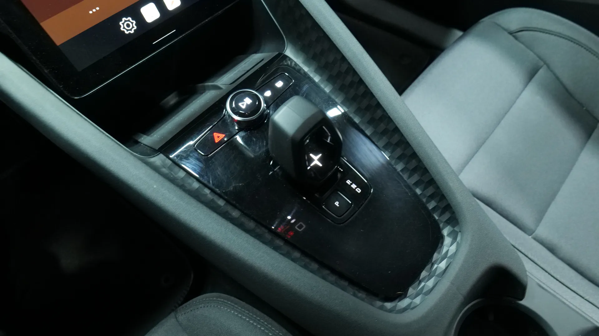 Autokuva 9 - KVU-919