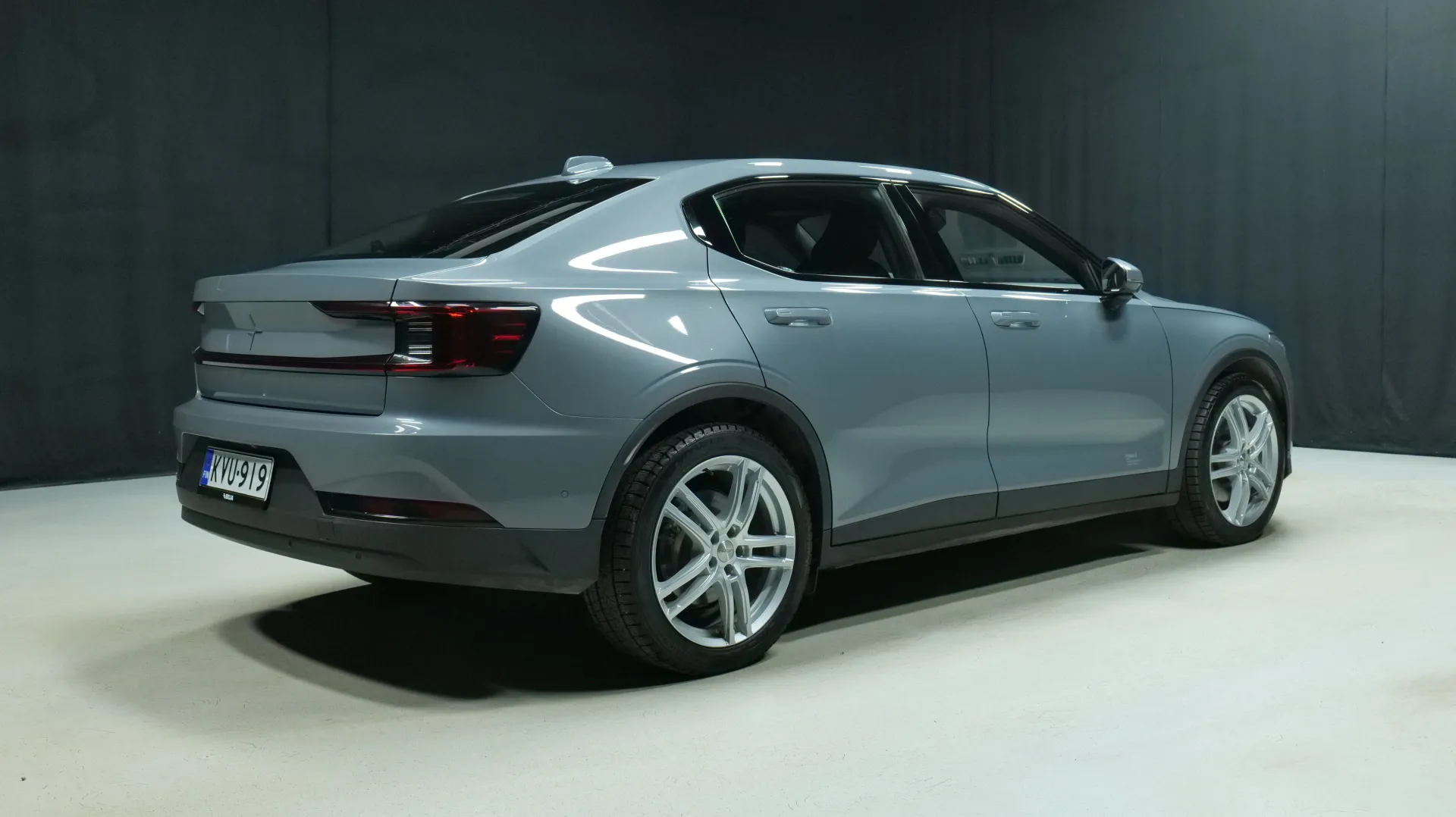 Autokuva 3 - KVU-919