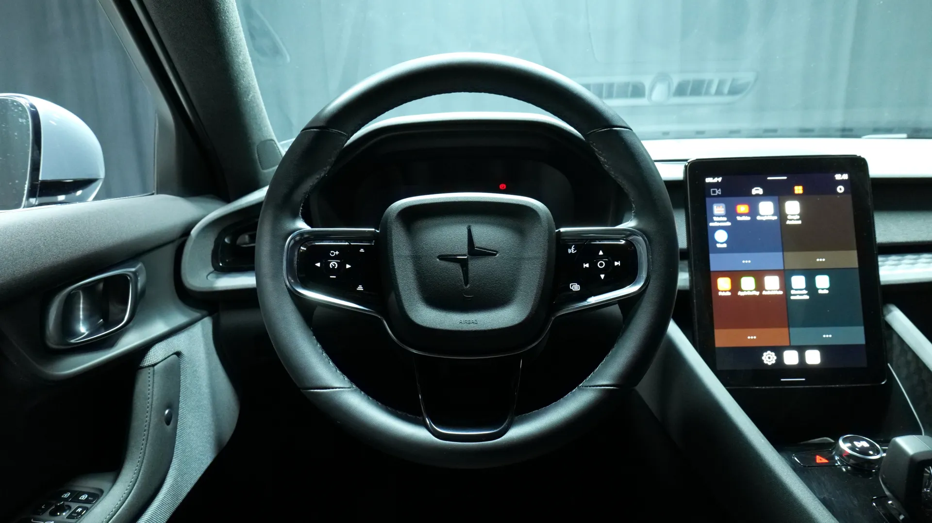 Autokuva 14 - KVU-919