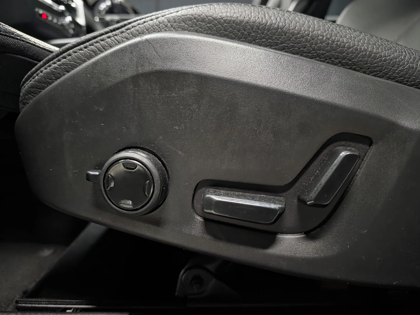Autokuva 15 - KVX-211
