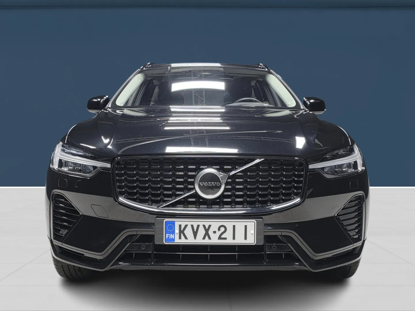 Autokuva 2 - KVX-211