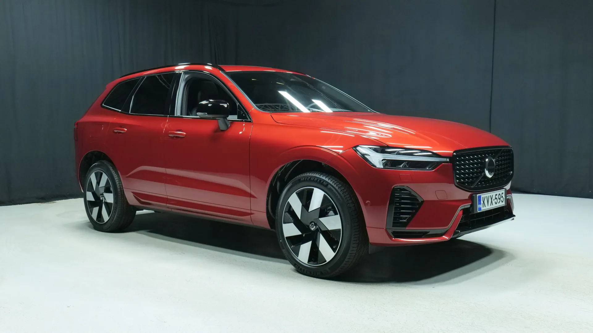 Autokuva 5 - KVX-595