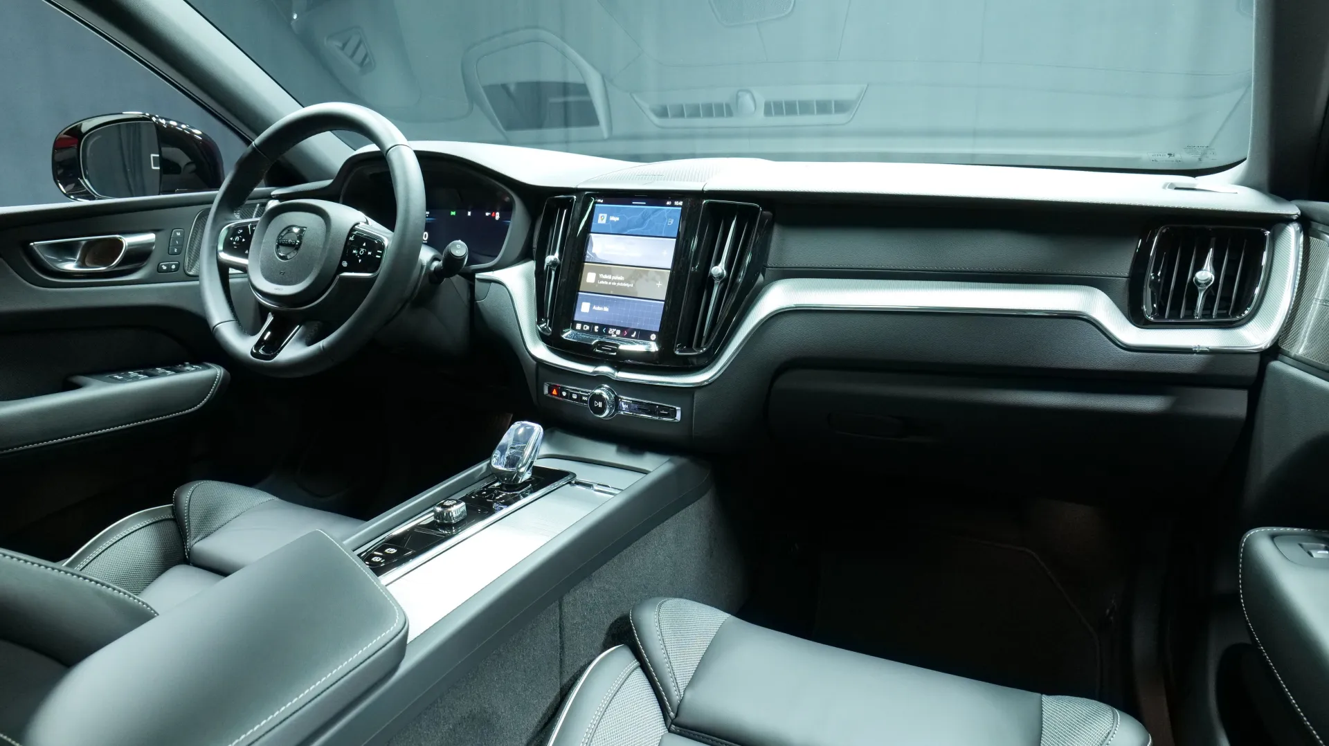 Autokuva 19 - KVX-595