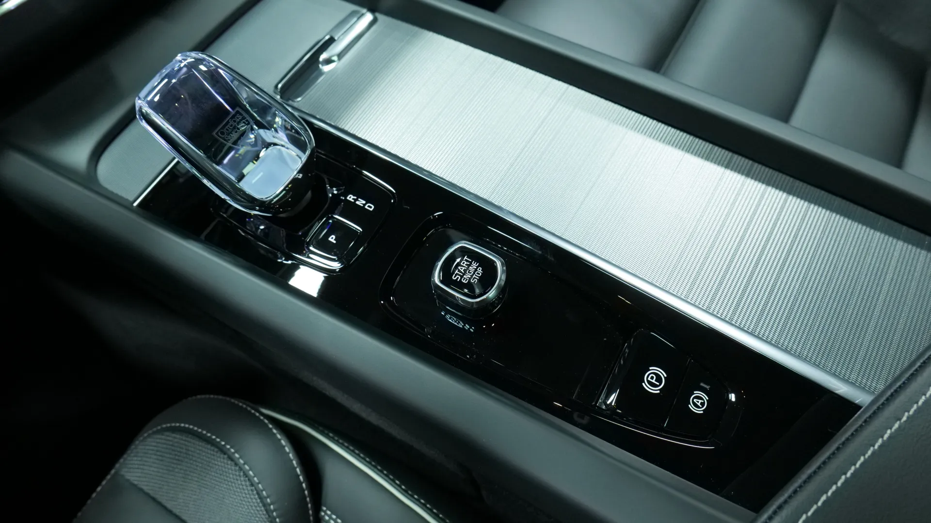 Autokuva 9 - KVX-595