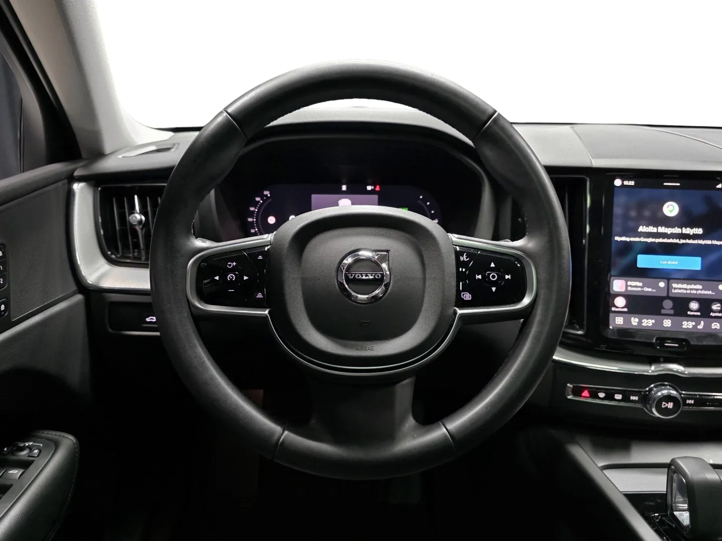 Autokuva 10 - KVX-947