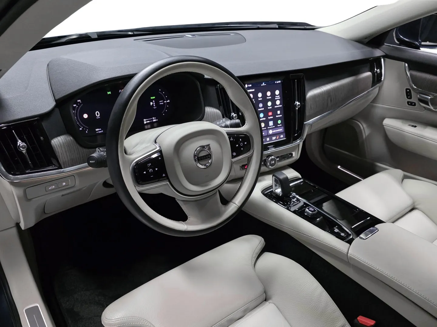 Autokuva 8 - KVZ-439