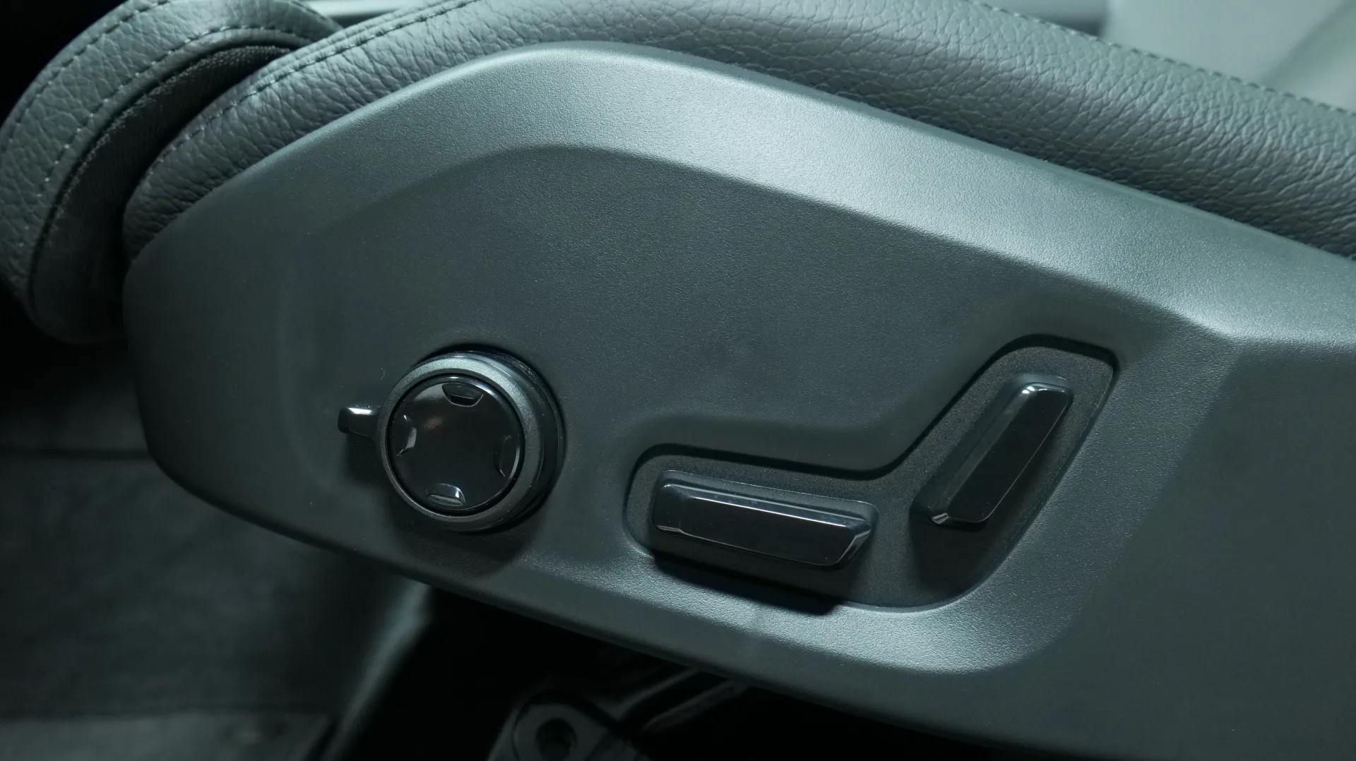 Autokuva 11 - KXB-248