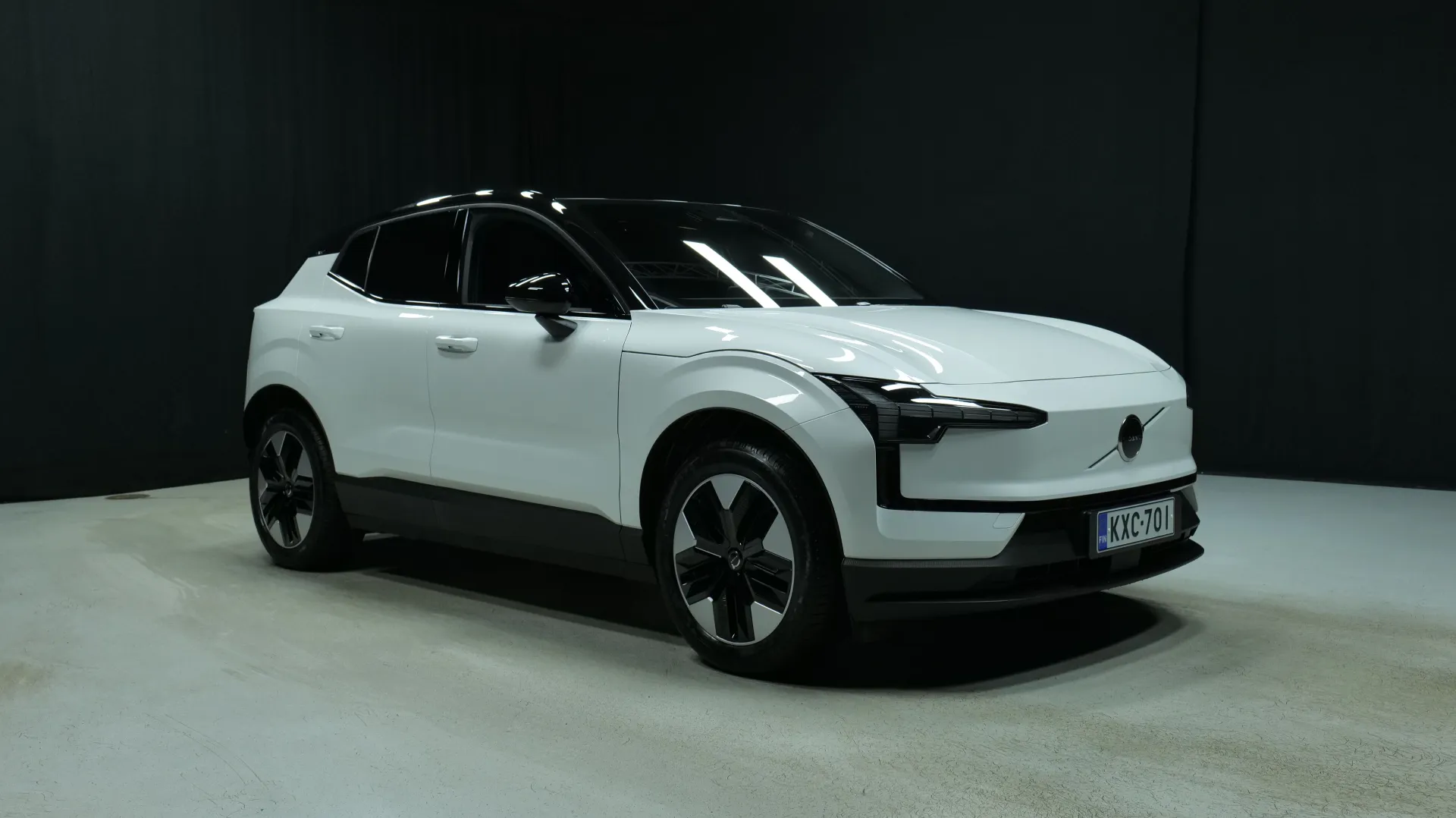 Autokuva 5 - KXC-701