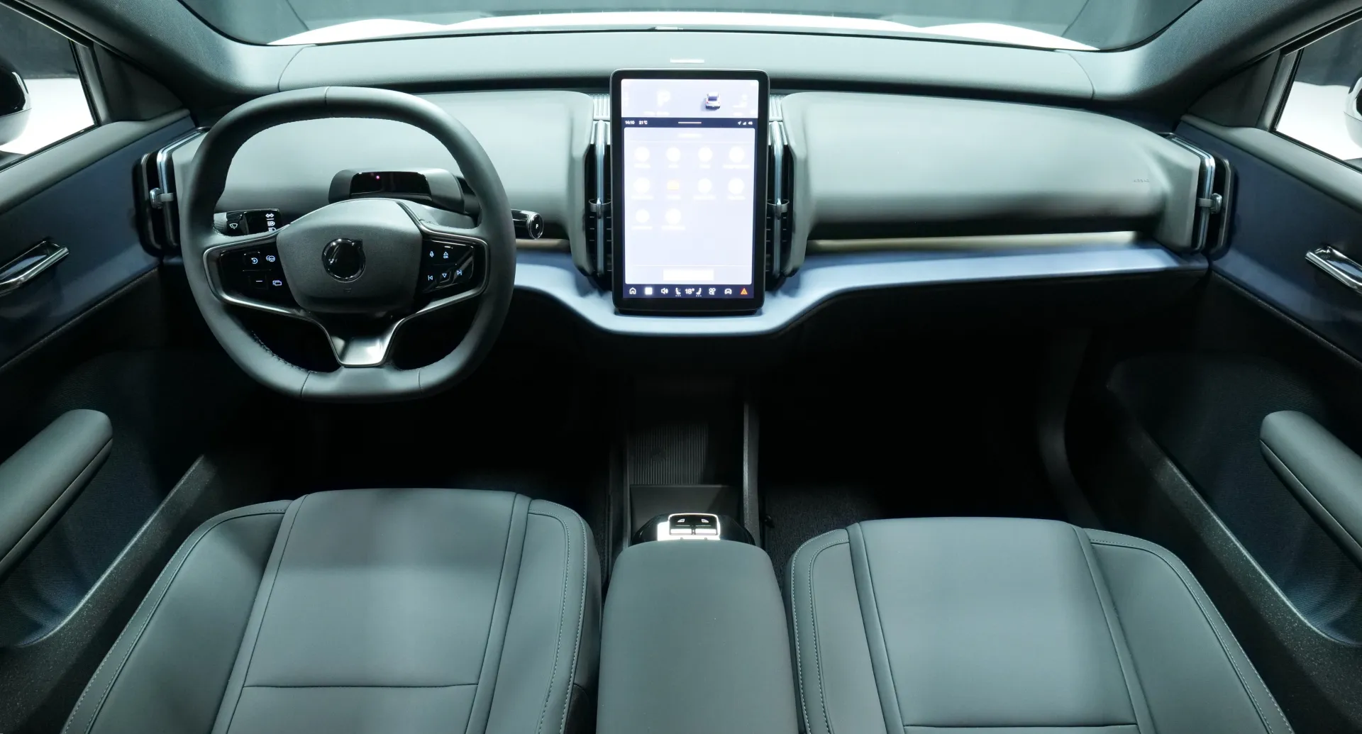 Autokuva 11 - KXC-701