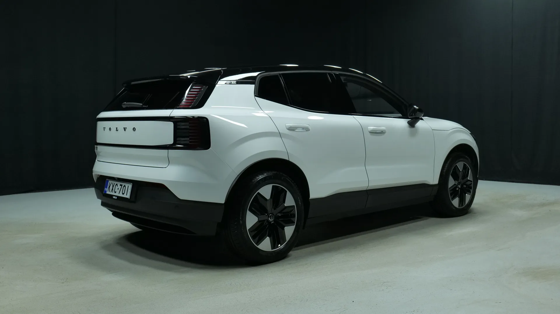 Autokuva 3 - KXC-701