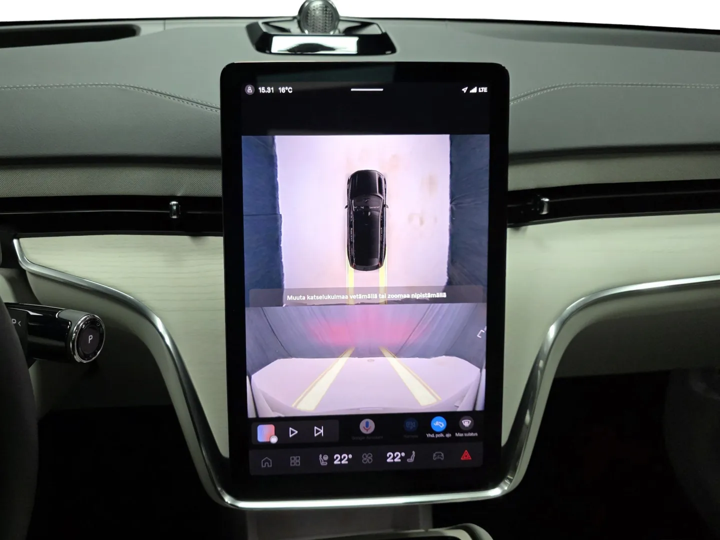 Autokuva 14 - KXH-546