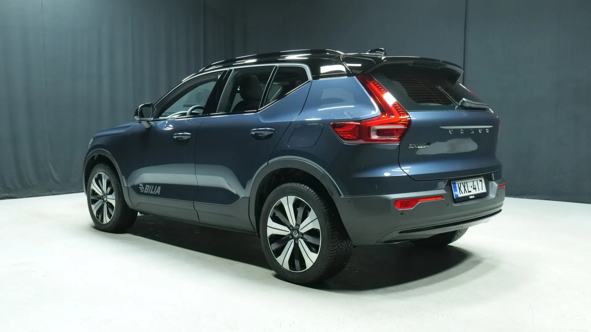 Autokuva 2 - KXL-417