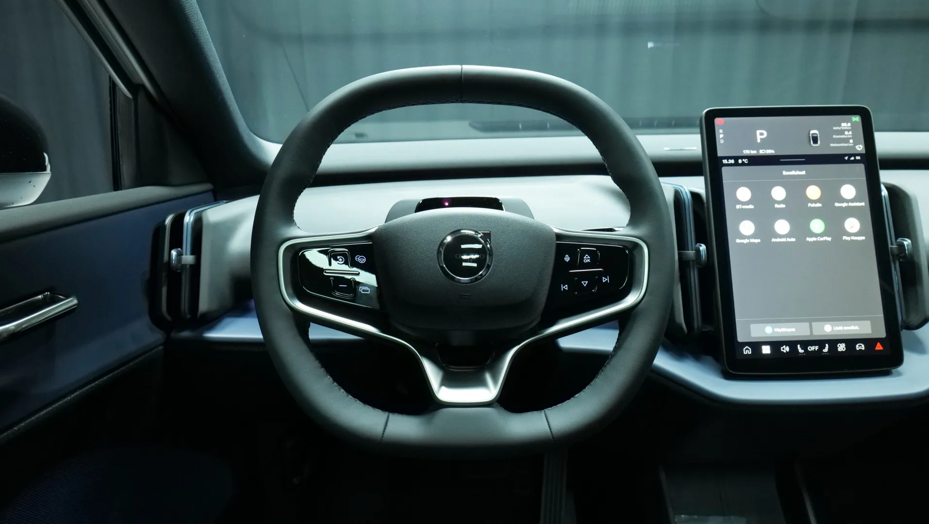 Autokuva 14 - KXL-432