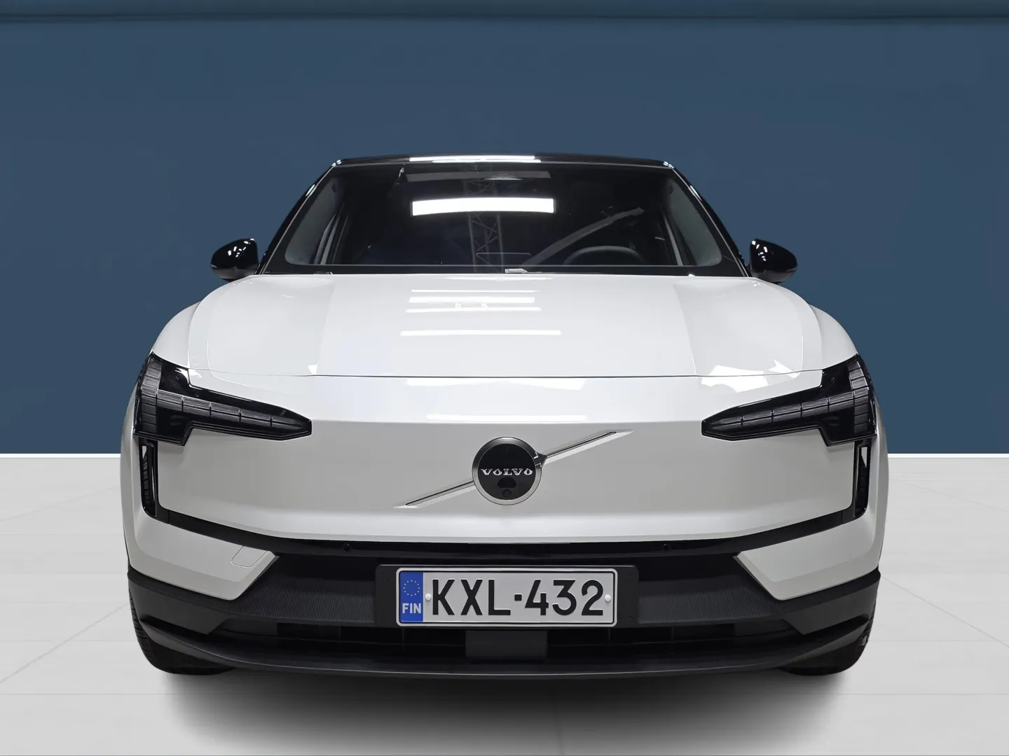 Autokuva 2 - KXL-432