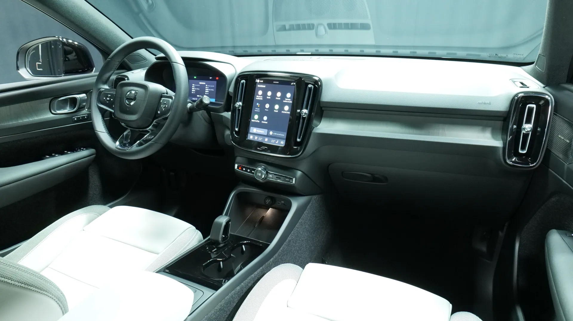 Autokuva 18 - KXL-434