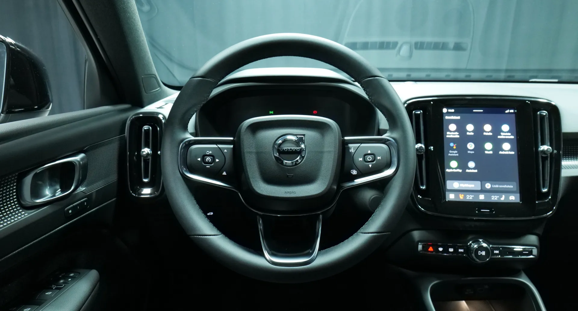 Autokuva 14 - KXL-452