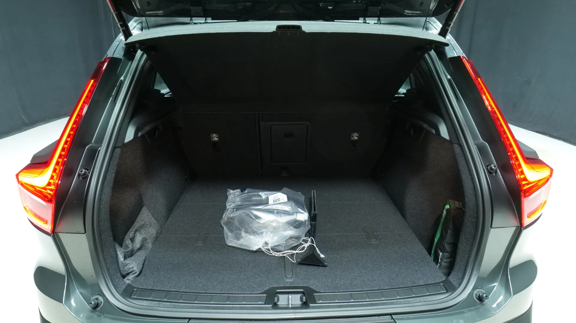 Autokuva 16 - KXL-452