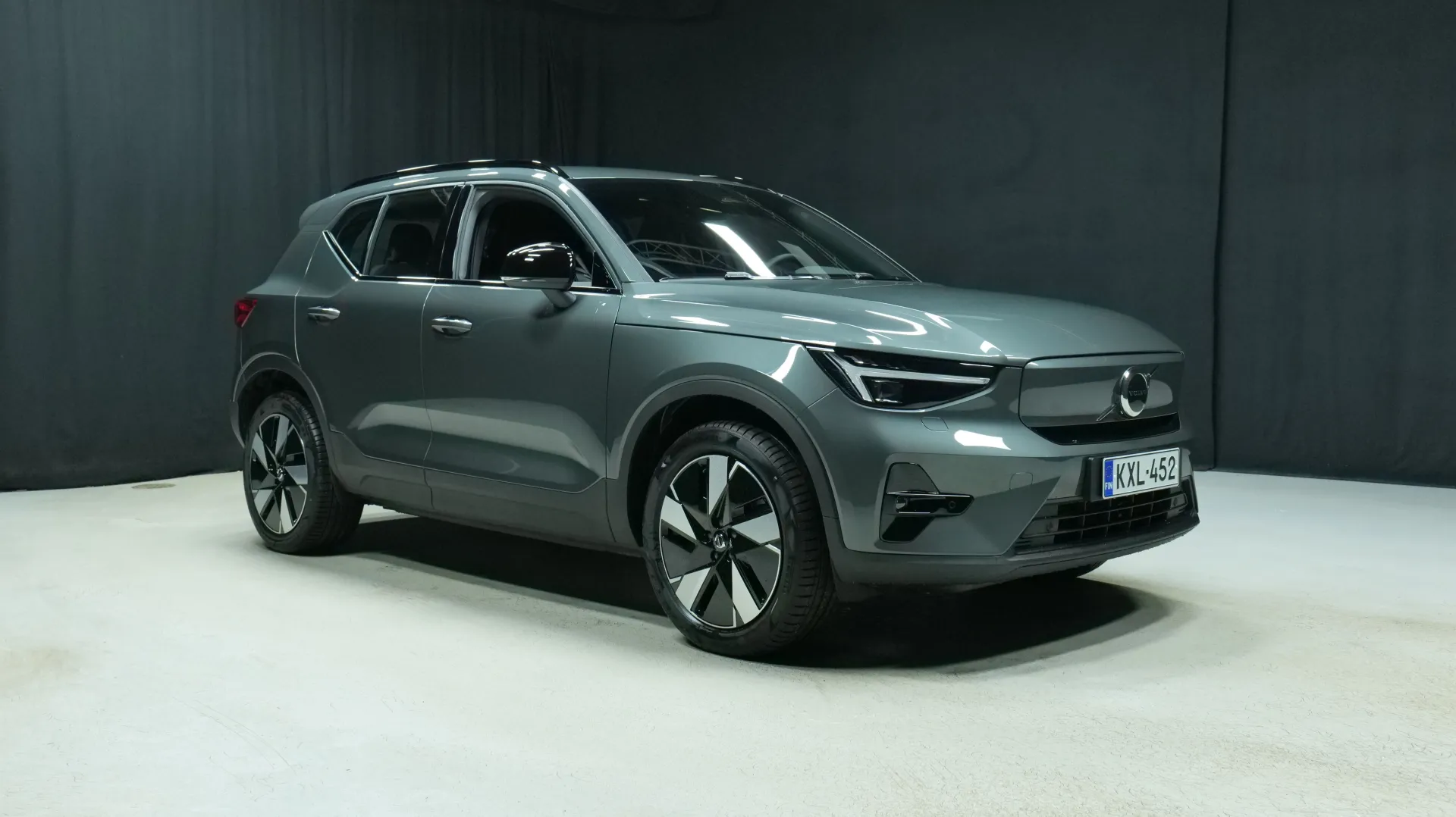 Autokuva 5 - KXL-452