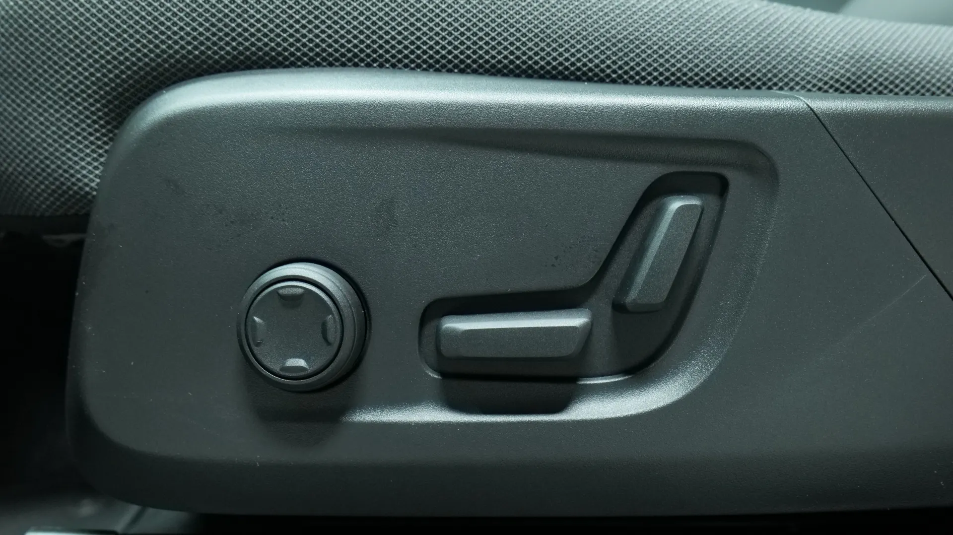 Autokuva 10 - KXL-452