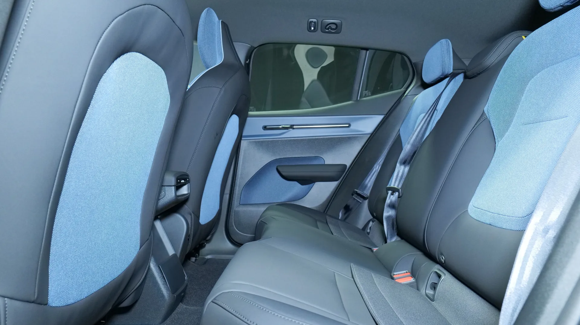 Autokuva 14 - KXL-466