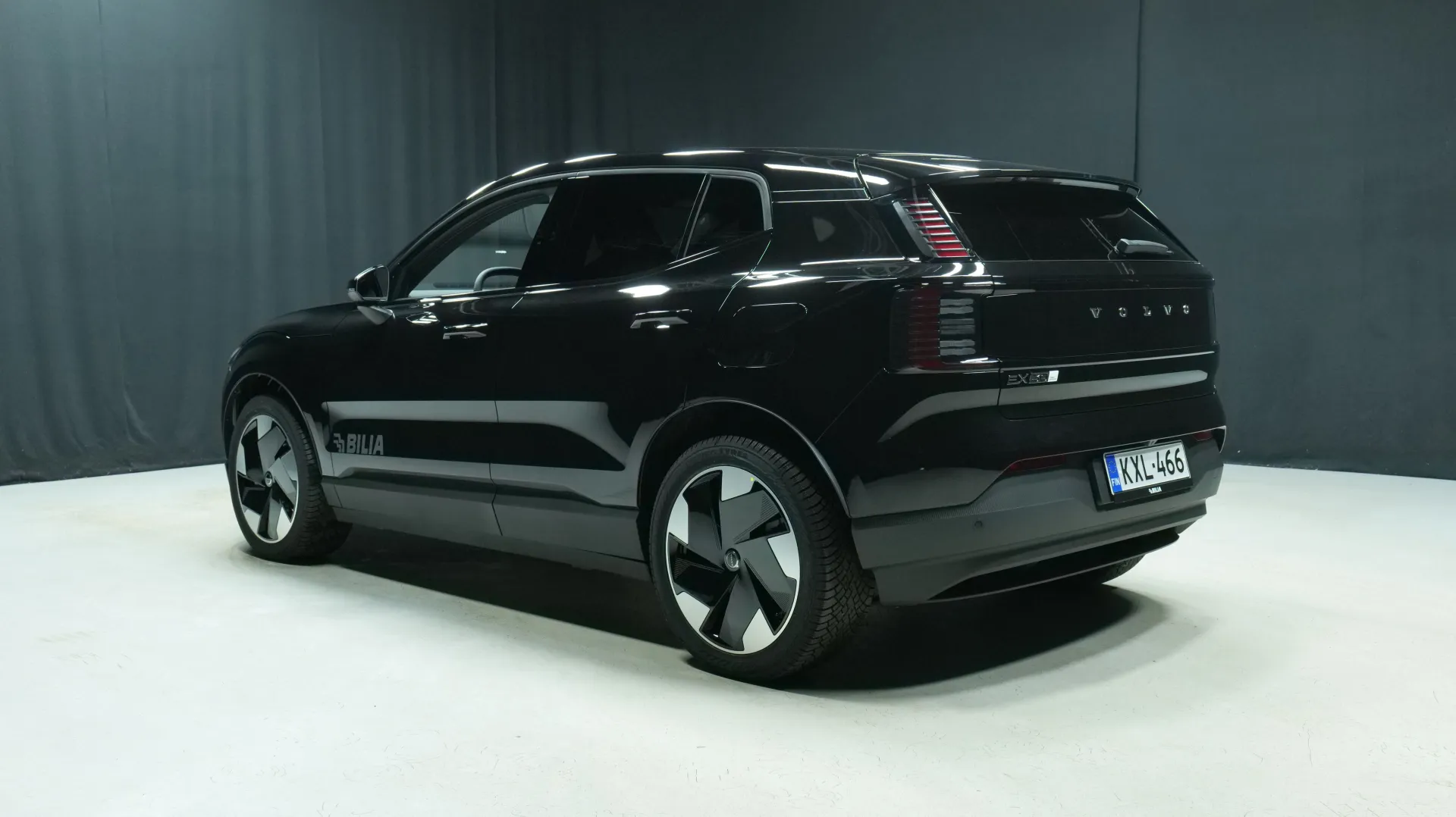 Autokuva 2 - KXL-466