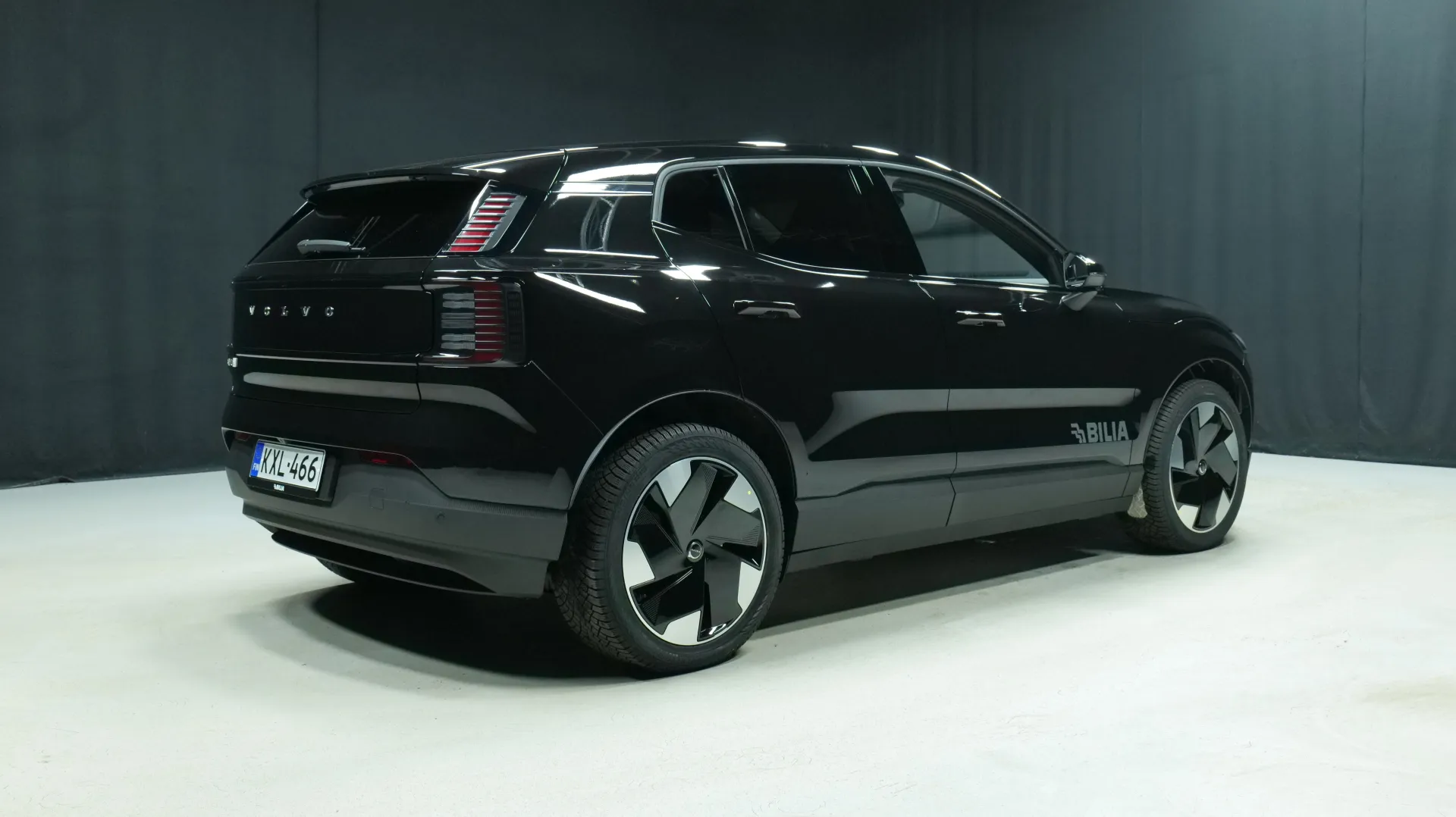 Autokuva 3 - KXL-466