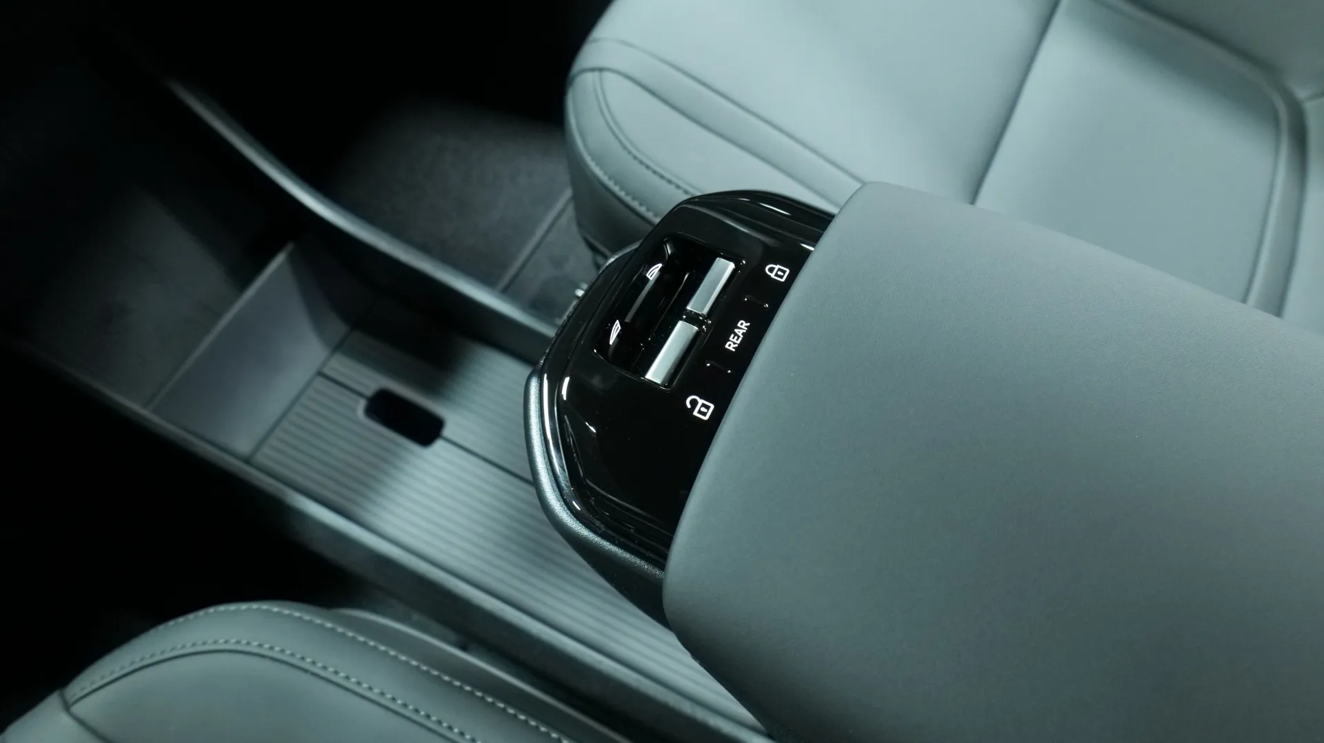 Autokuva 7 - KXL-466