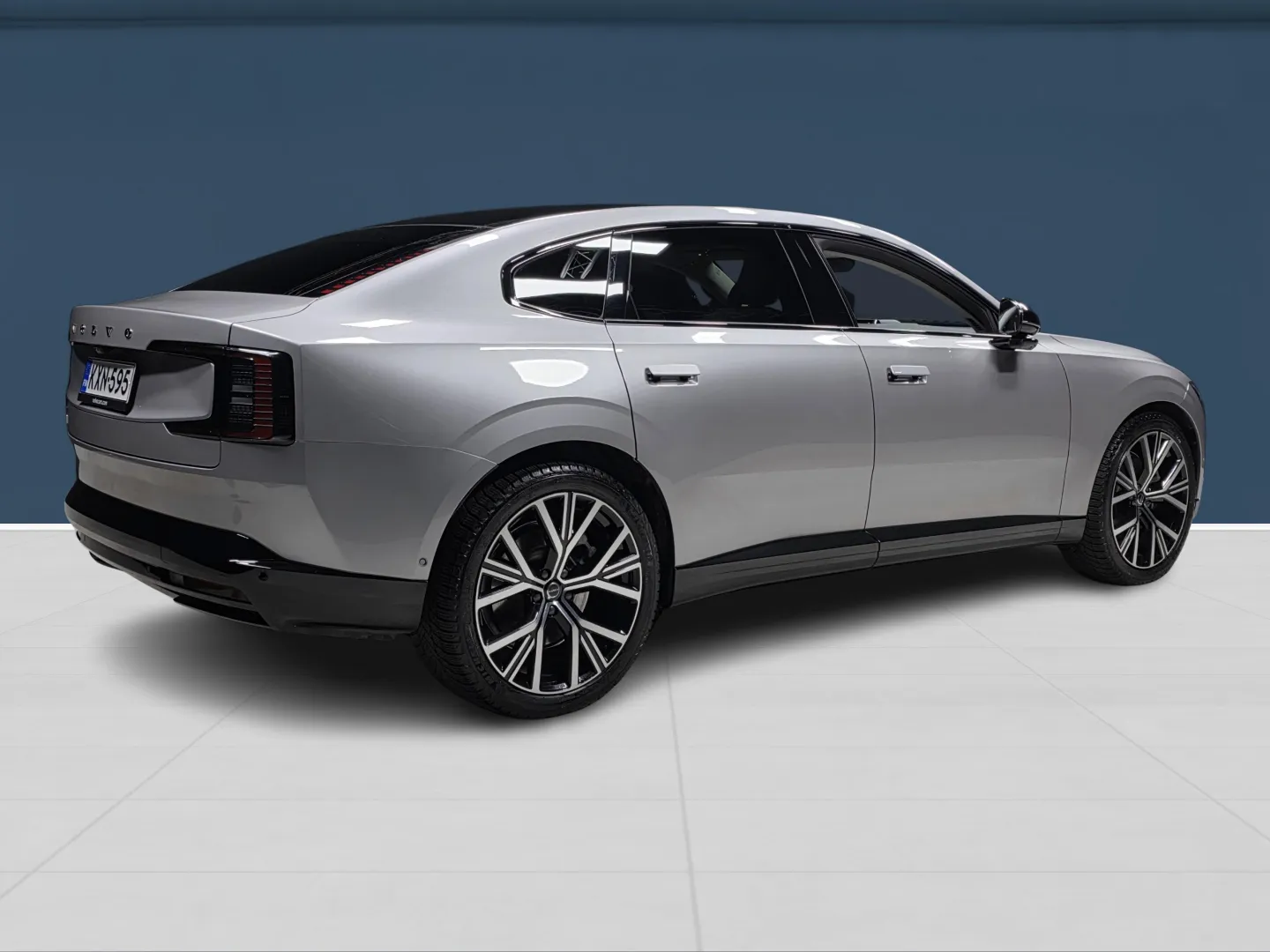 Autokuva 5 - KXN-595