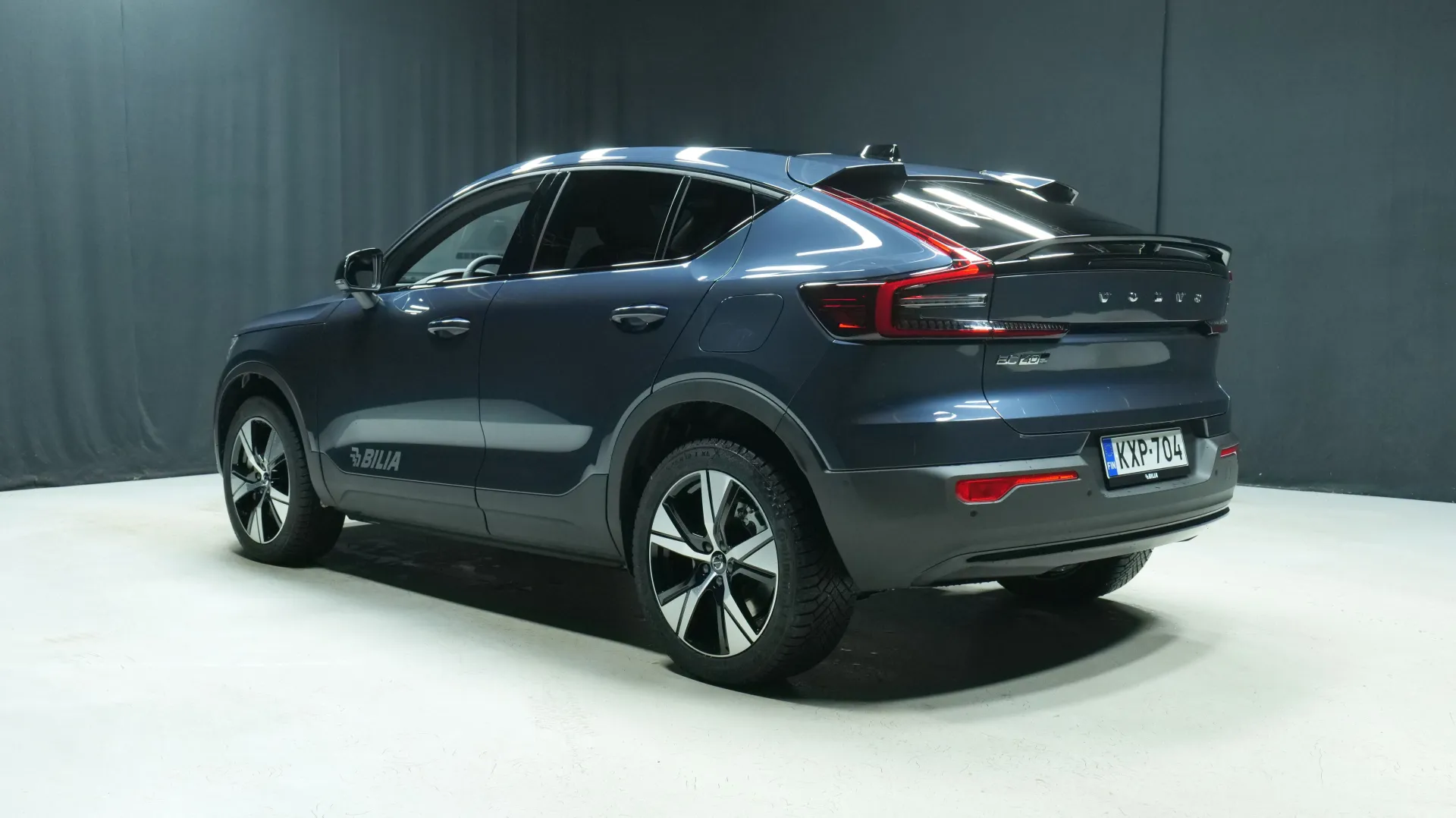 Autokuva 2 - KXP-704