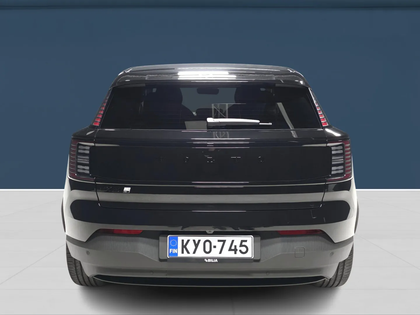 Autokuva 5 - KYO-745