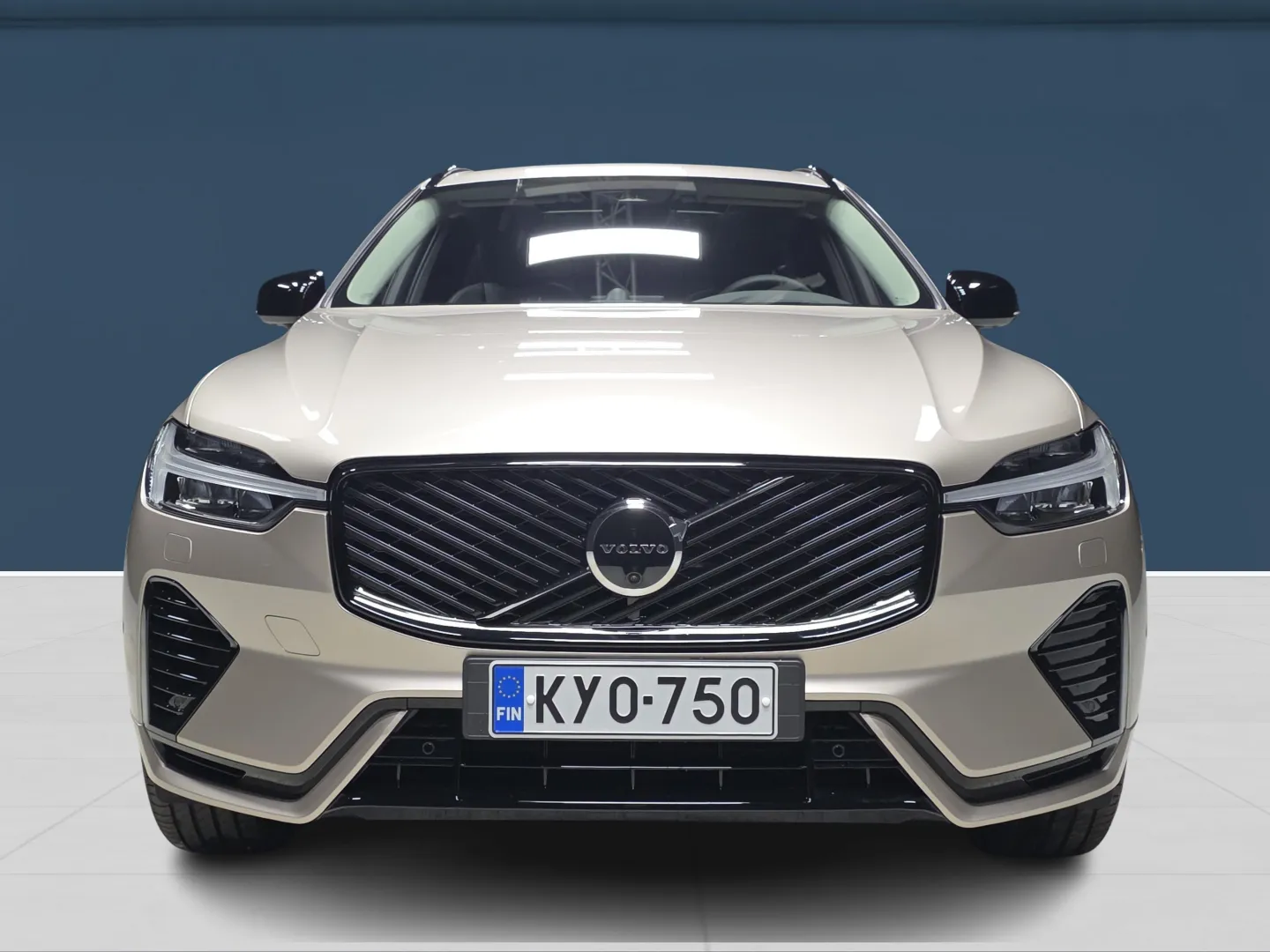 Autokuva 2 - KYO-750