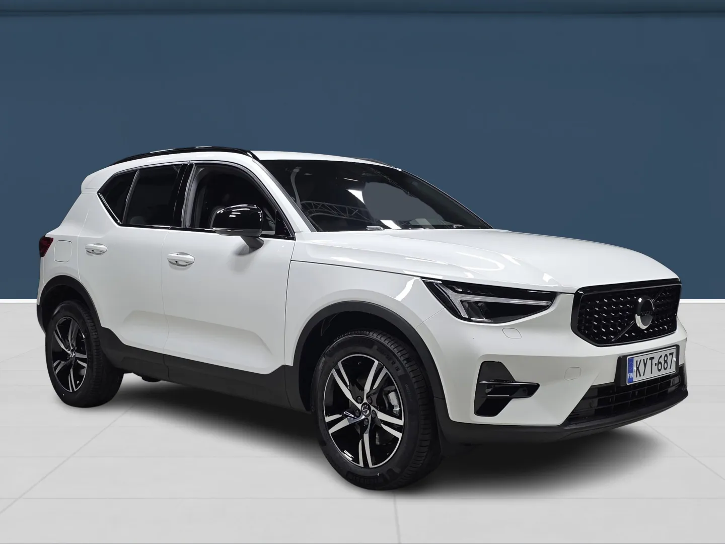 Autokuva 3 - KYT-687