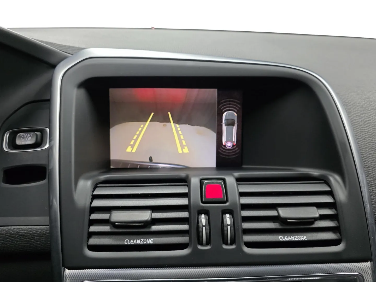 Autokuva 14 - LOC-353