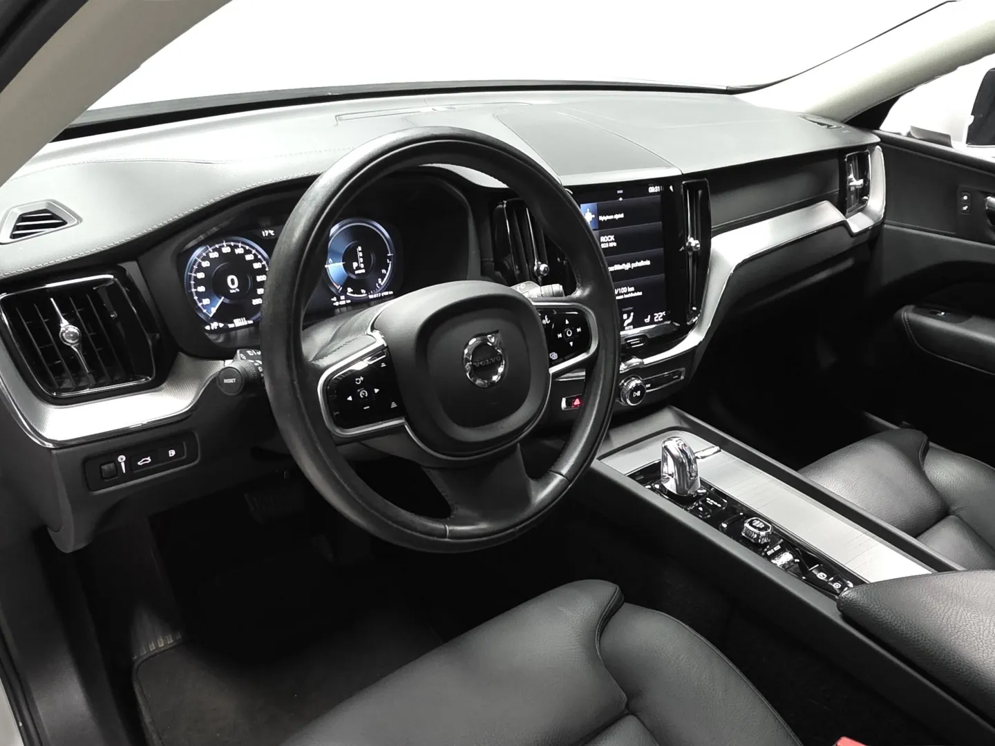 Autokuva 8 - LOT-960