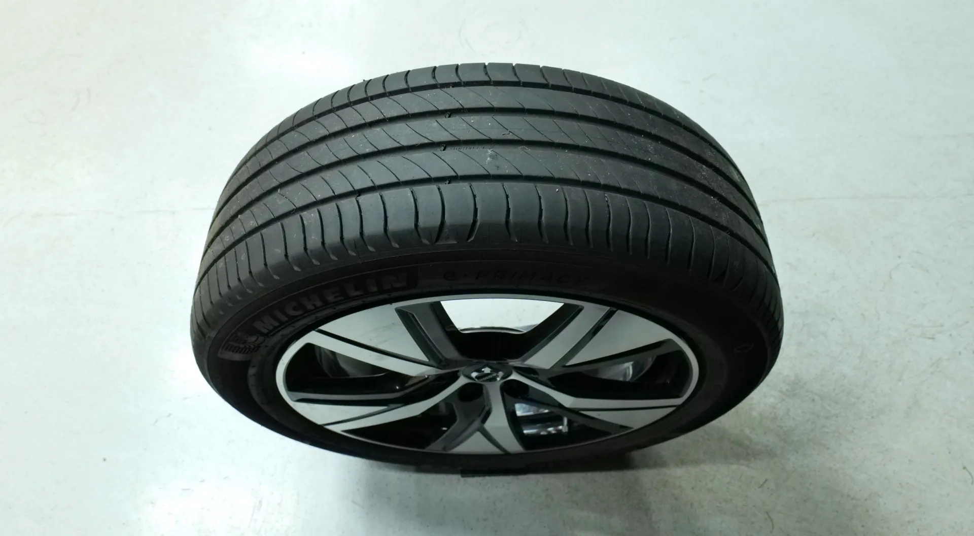 Autokuva 21 - LPL-838