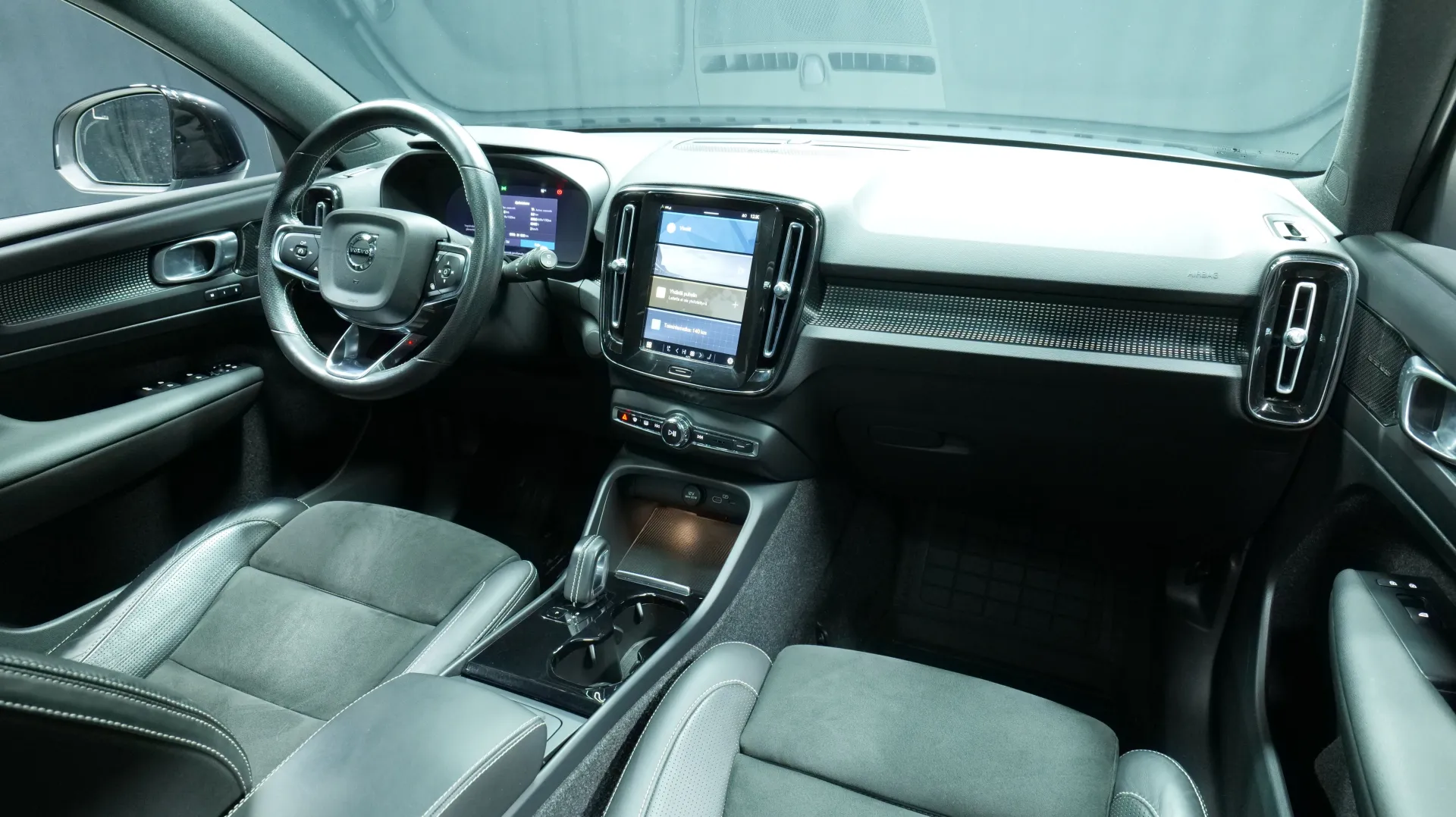 Autokuva 19 - LPL-838