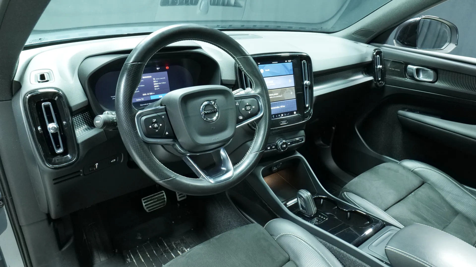 Autokuva 13 - LPL-838