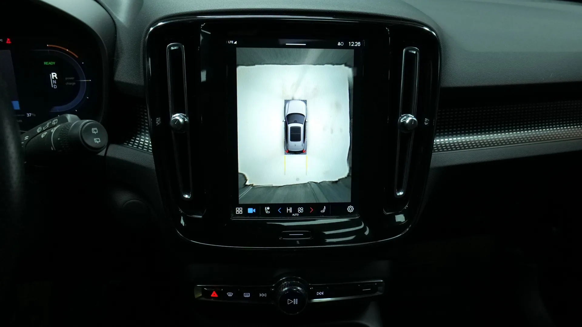 Autokuva 7 - LPL-838