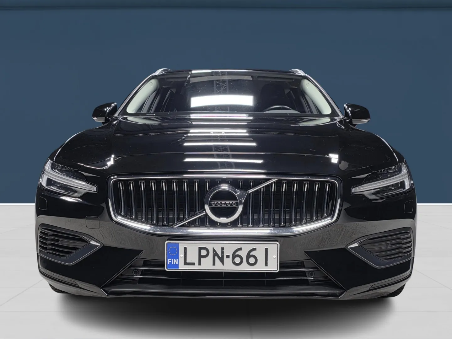 Autokuva 2 - LPN-661