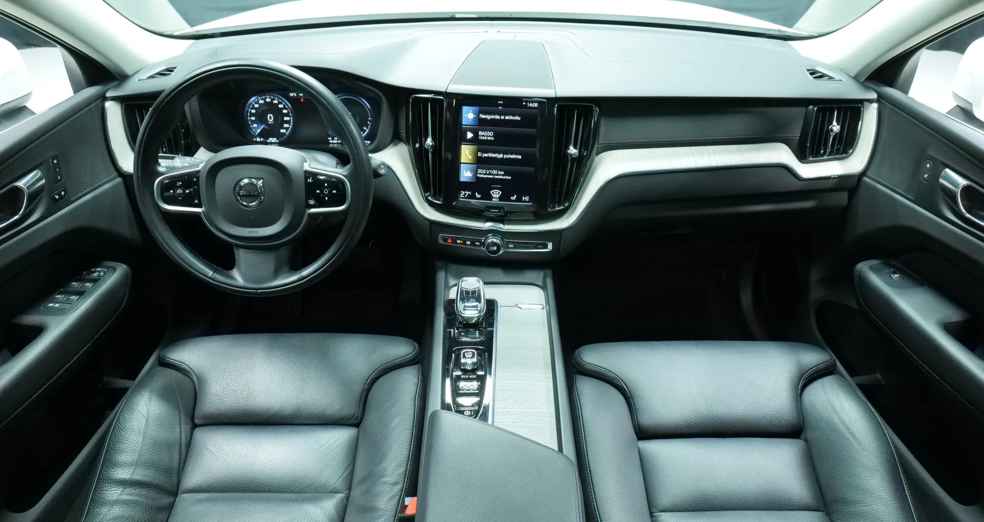 Autokuva 13 - LPR-654