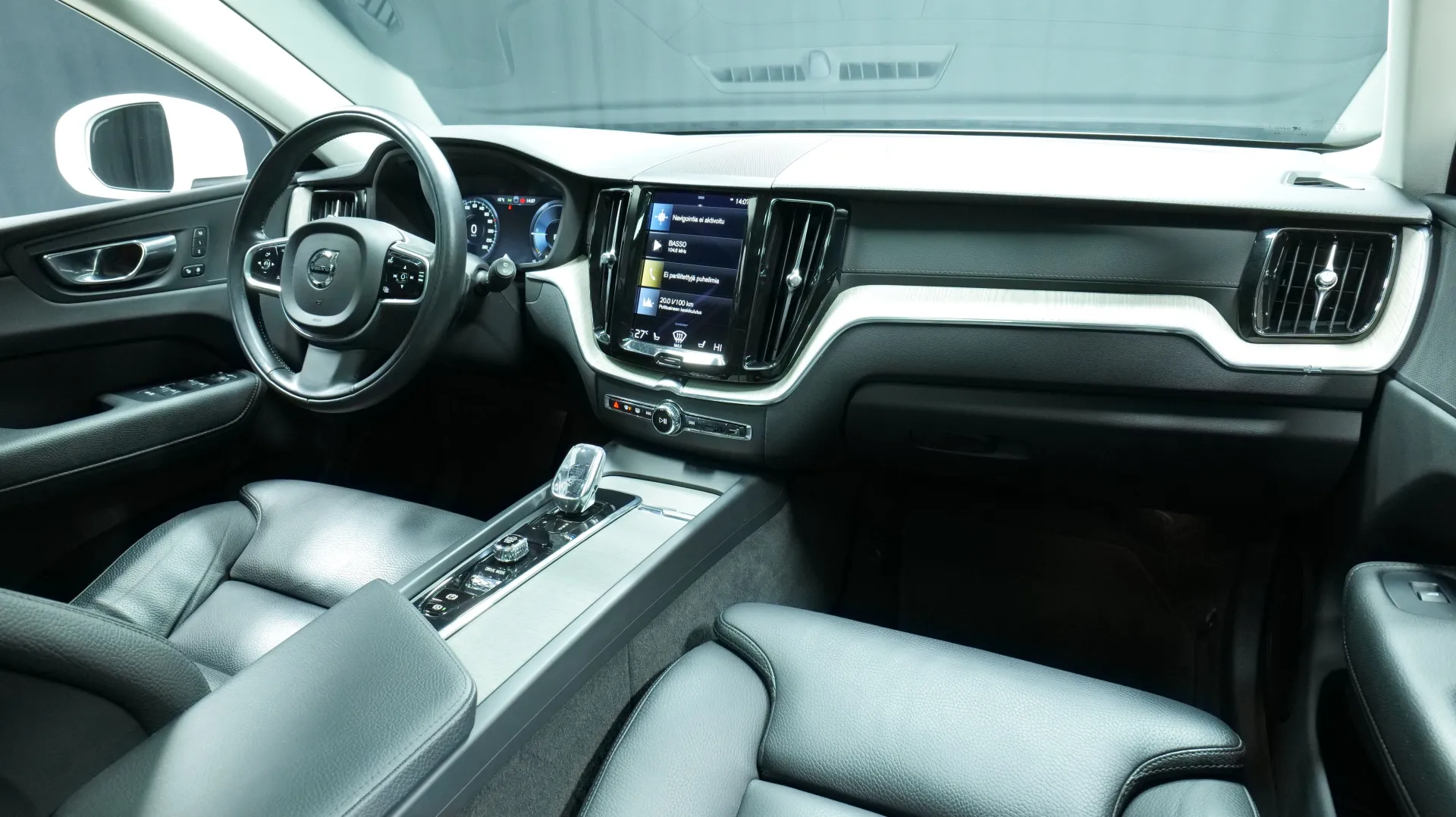 Autokuva 18 - LPR-654