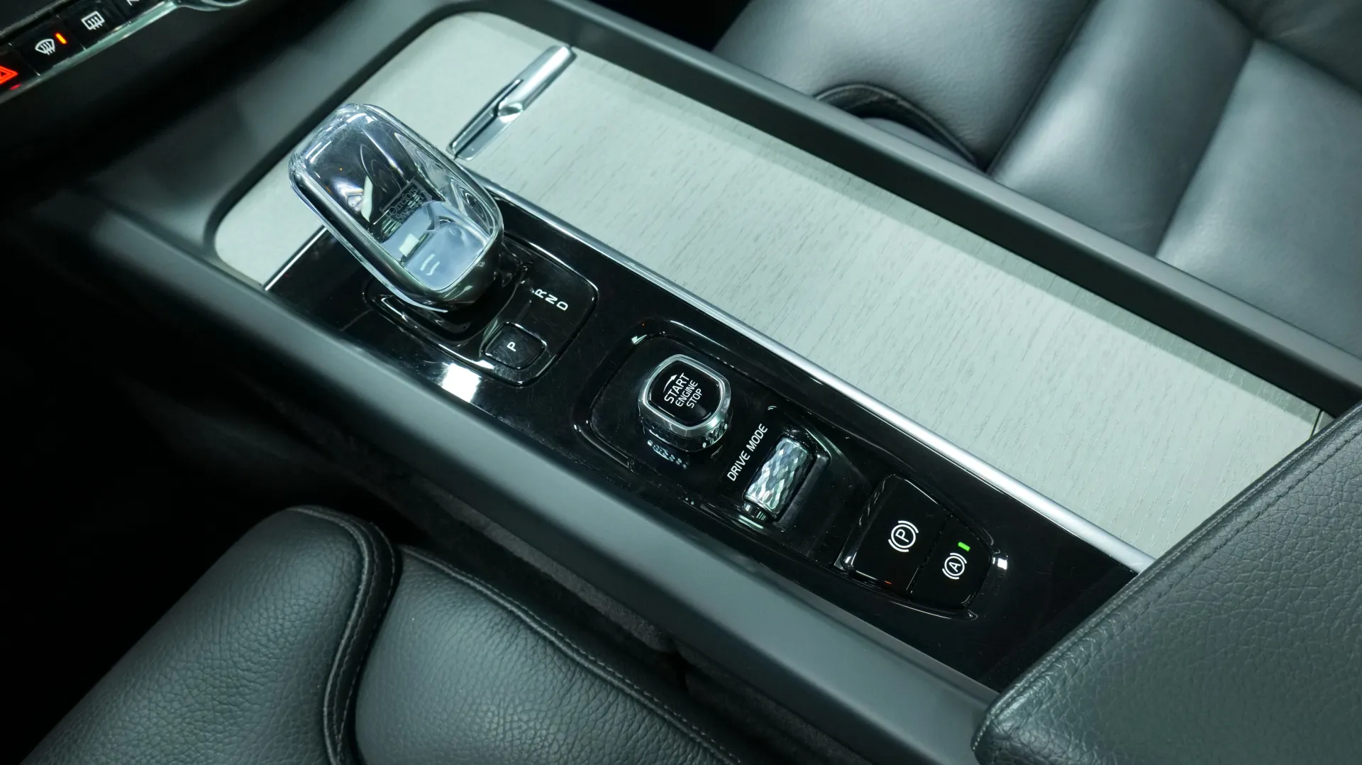 Autokuva 9 - LPR-654