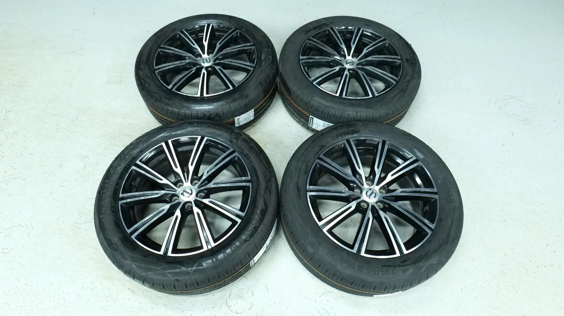 Autokuva 19 - LPR-654