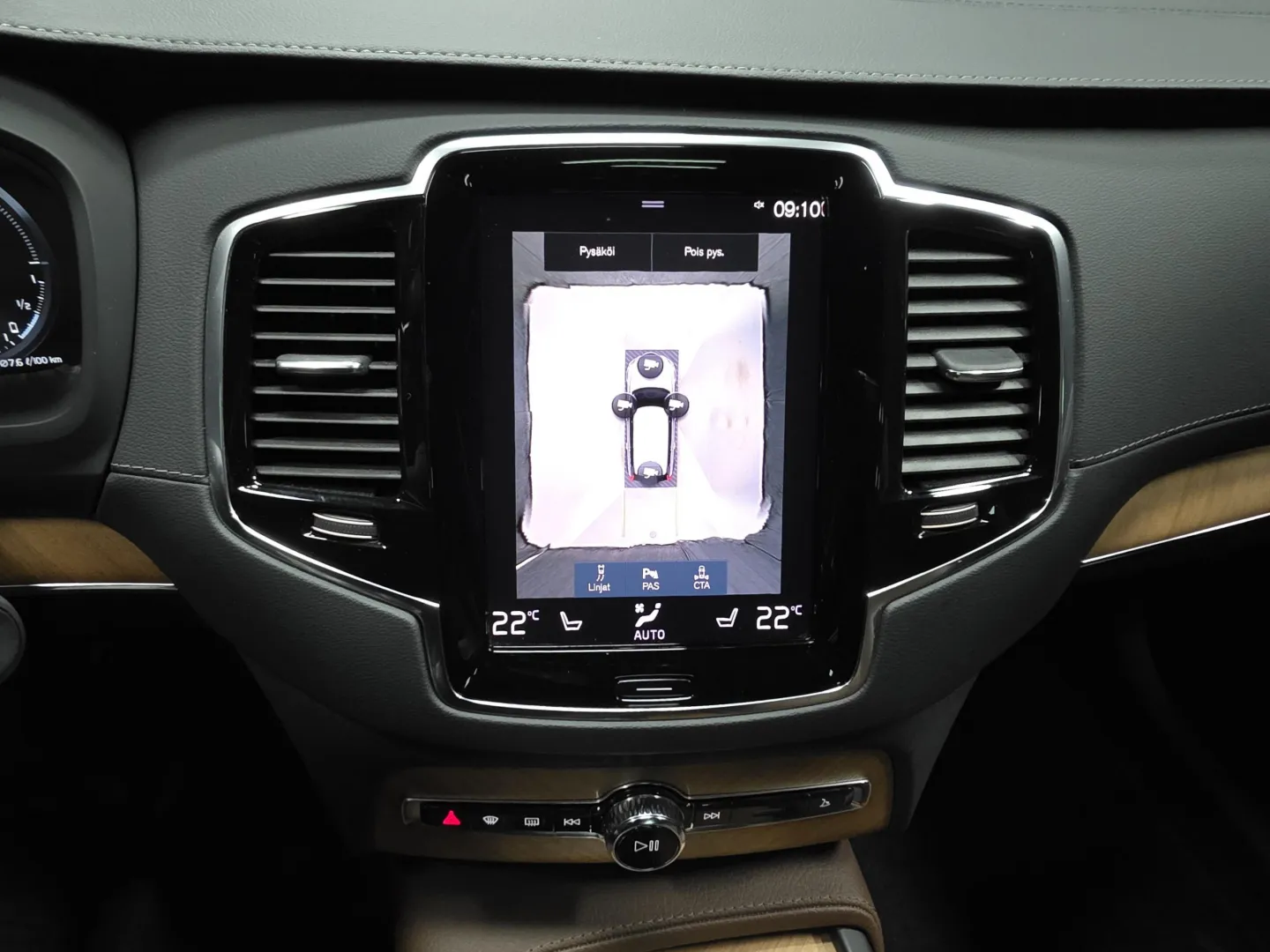 Autokuva 14 - LPT-580