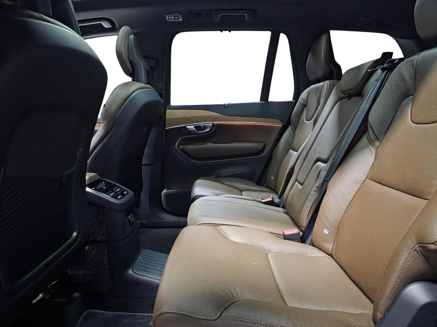 Autokuva 9 - LPT-580