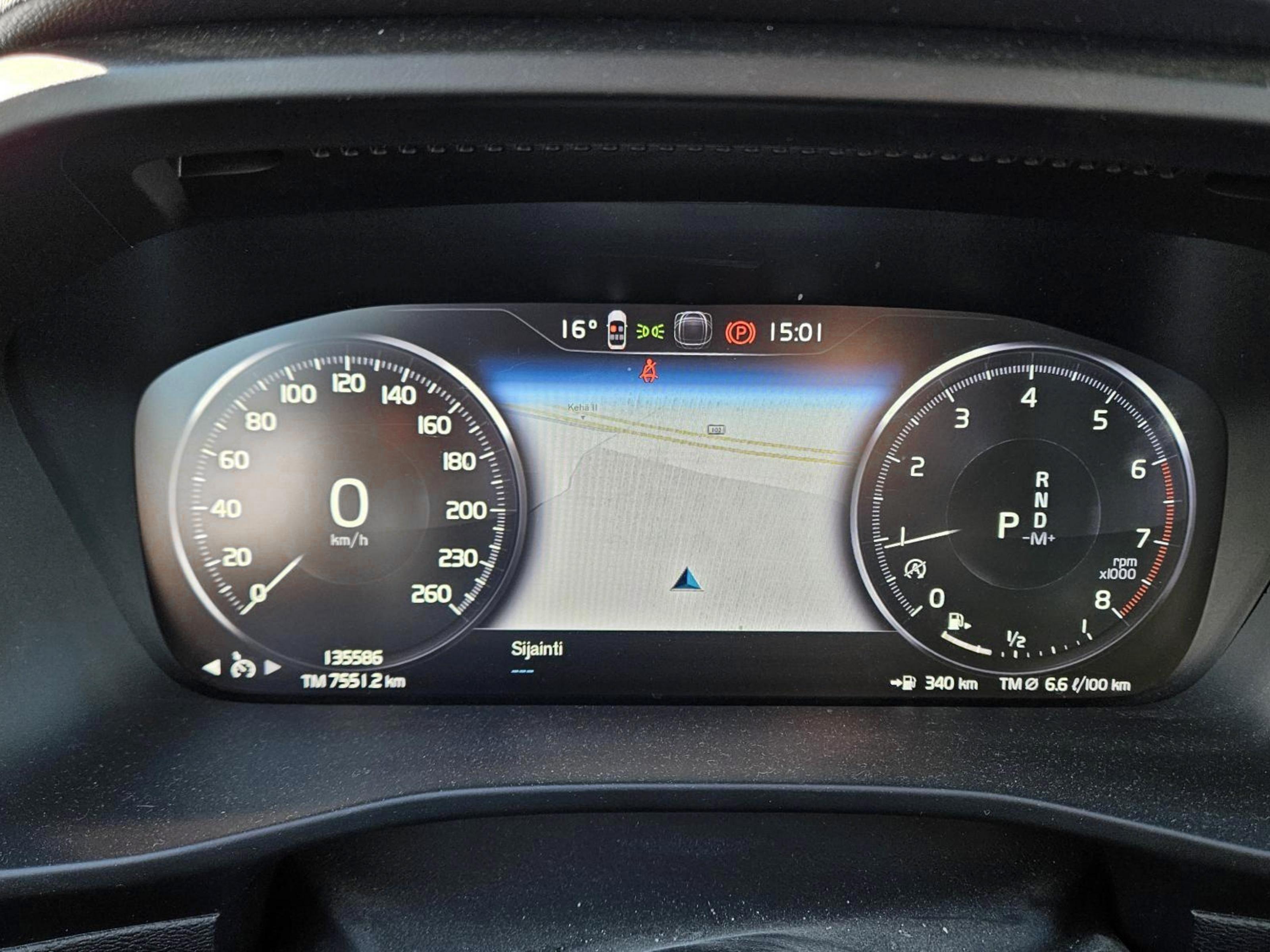 Volvo XC40 T3 Business Edition aut 2022, bild 3/3