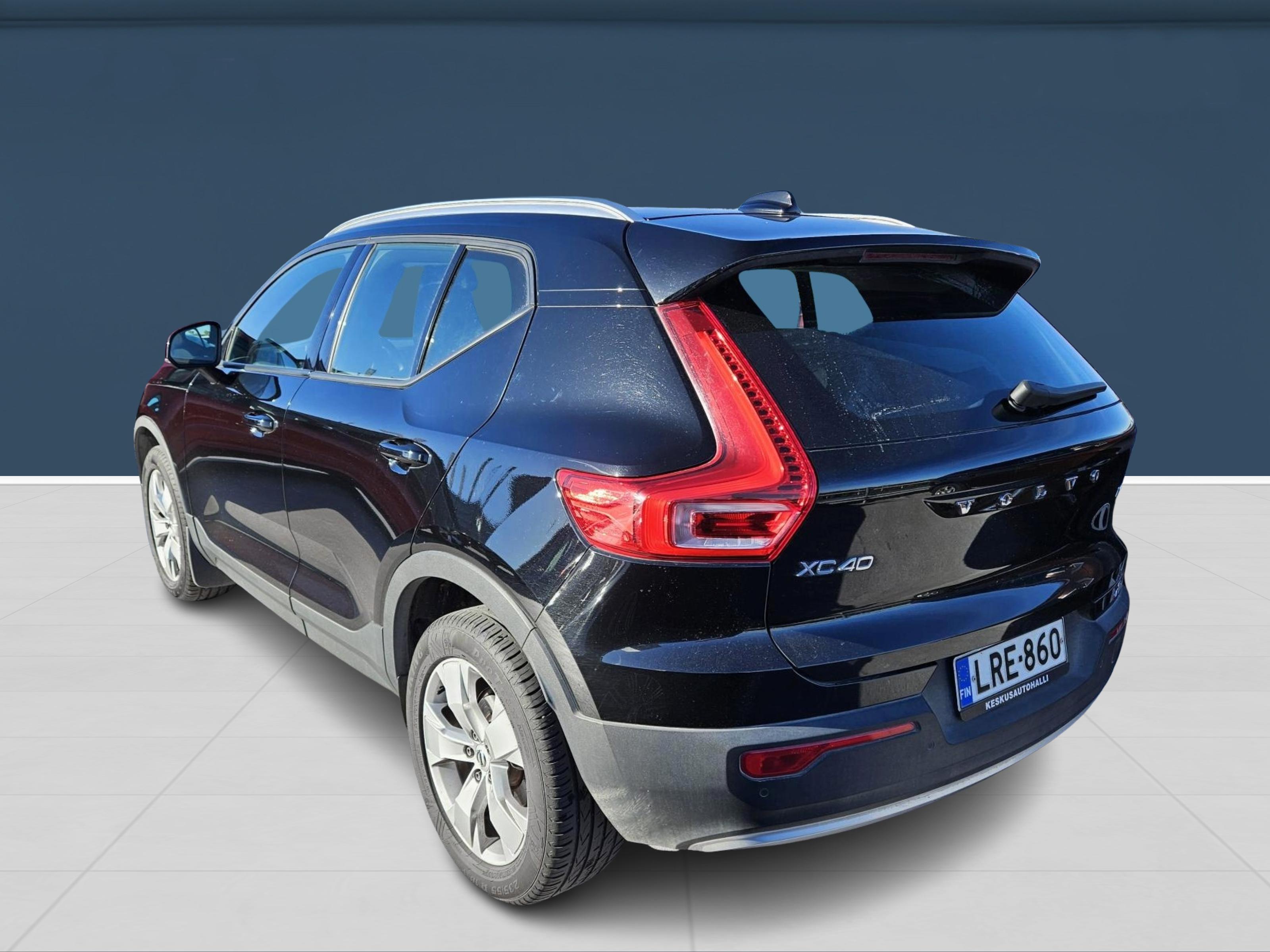 Volvo XC40 T3 Business Edition aut 2022, bild 2/3