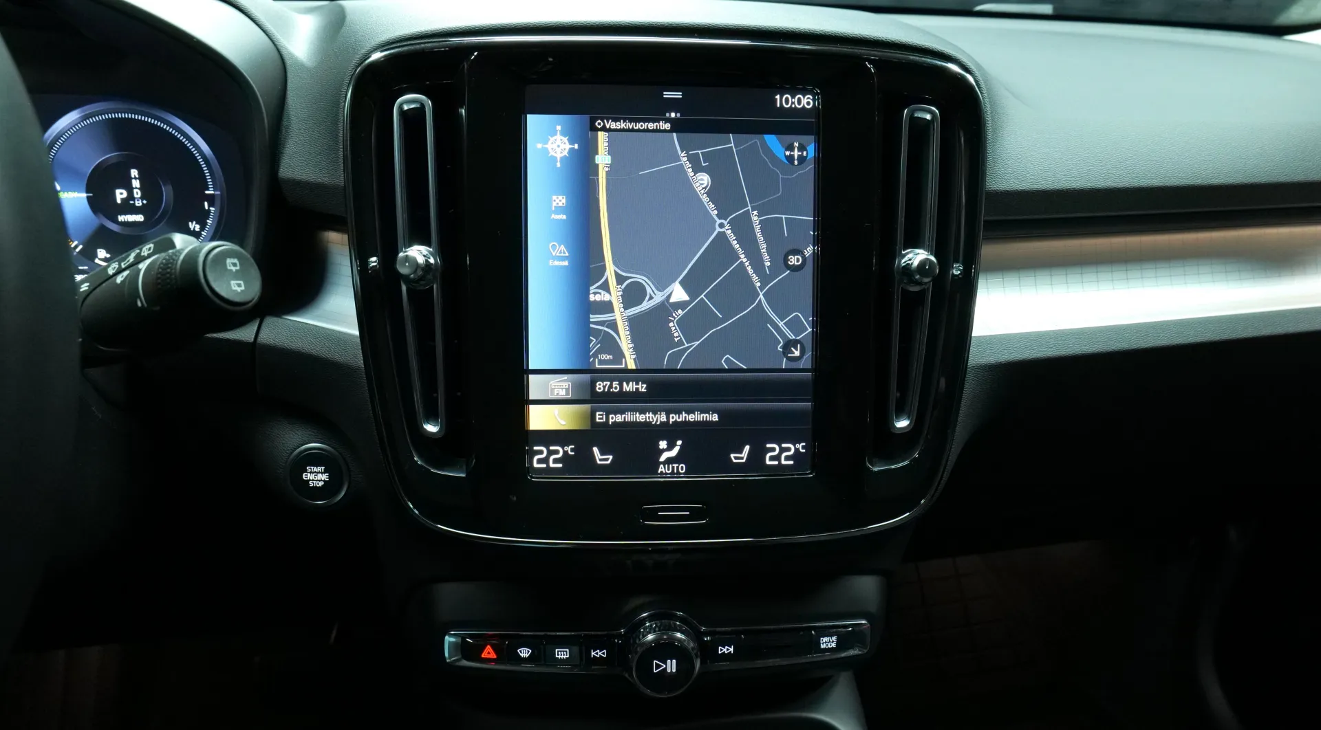 Autokuva 7 - LRH-369